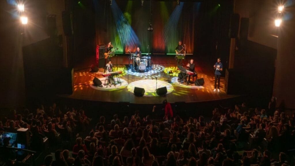 Festival de Música Itajaí,oficinas musicais,artistas internacionais,programação cultural,música Itajaí