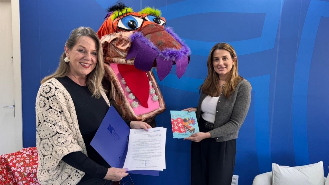 Prefeita Juliana Pavan,BC Criativo,Boi de Mamão,Patrimônio Cultural Imaterial,Balneário Camboriú,economia criativa,cultura catarinense,Fundação Cultural,tradição açoriana,Santa Catarina.