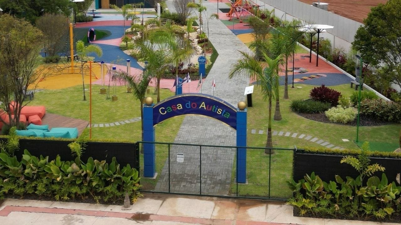 intervenção Casa do Autista,Balneário Camboriú TEA,USC Saúde,atendimento crianças autistas,gestão FMDCA