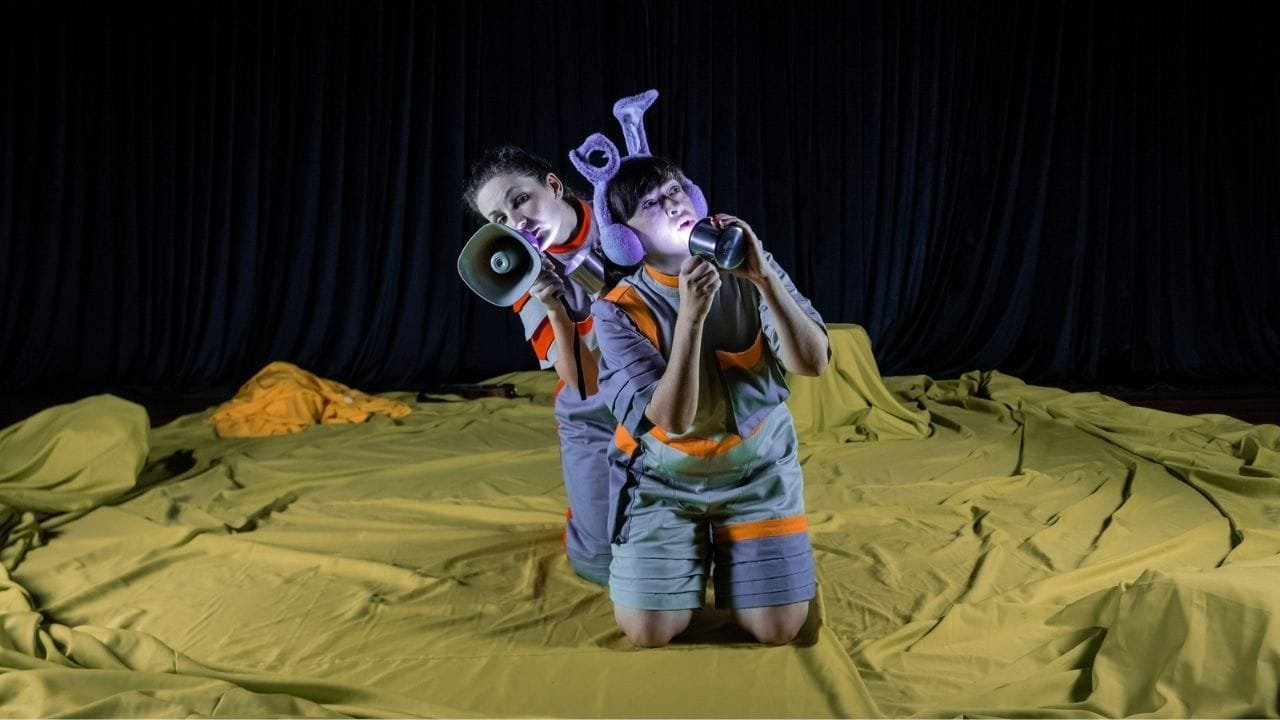 espetáculo infantil Florianópolis,teatro gratuito para crianças,Cia Experimentus SC,Menina Pilota de Espaçonave