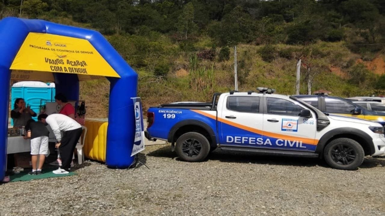 educação em trânsito Itajaí,Colégio Salesiano Itajaí,segurança e cidadania,parceria órgãos públicos,conscientização estudantes