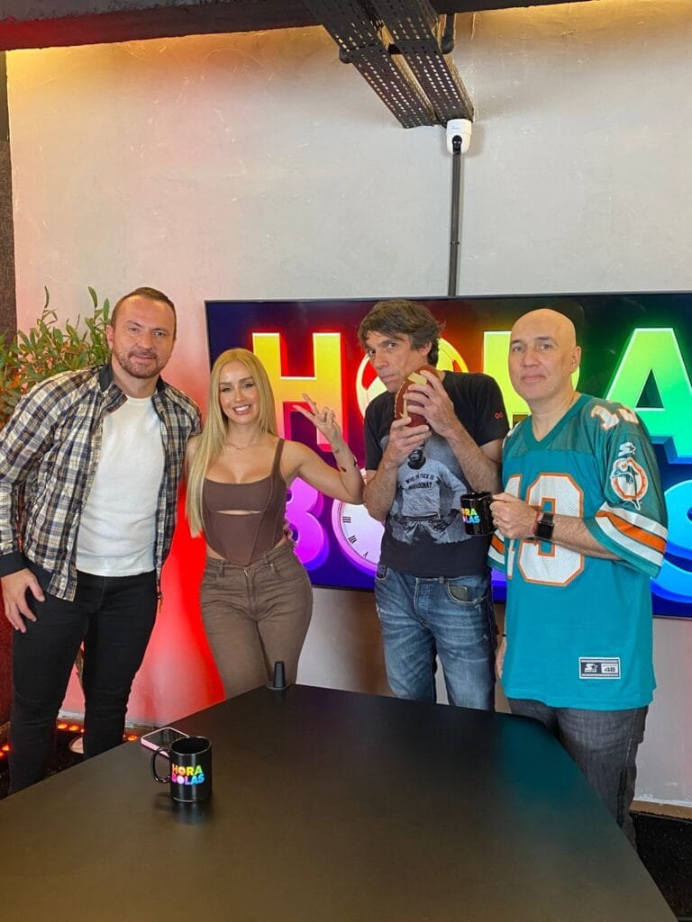 Hora Bolas: O Podcast que Chegou para Fazer História