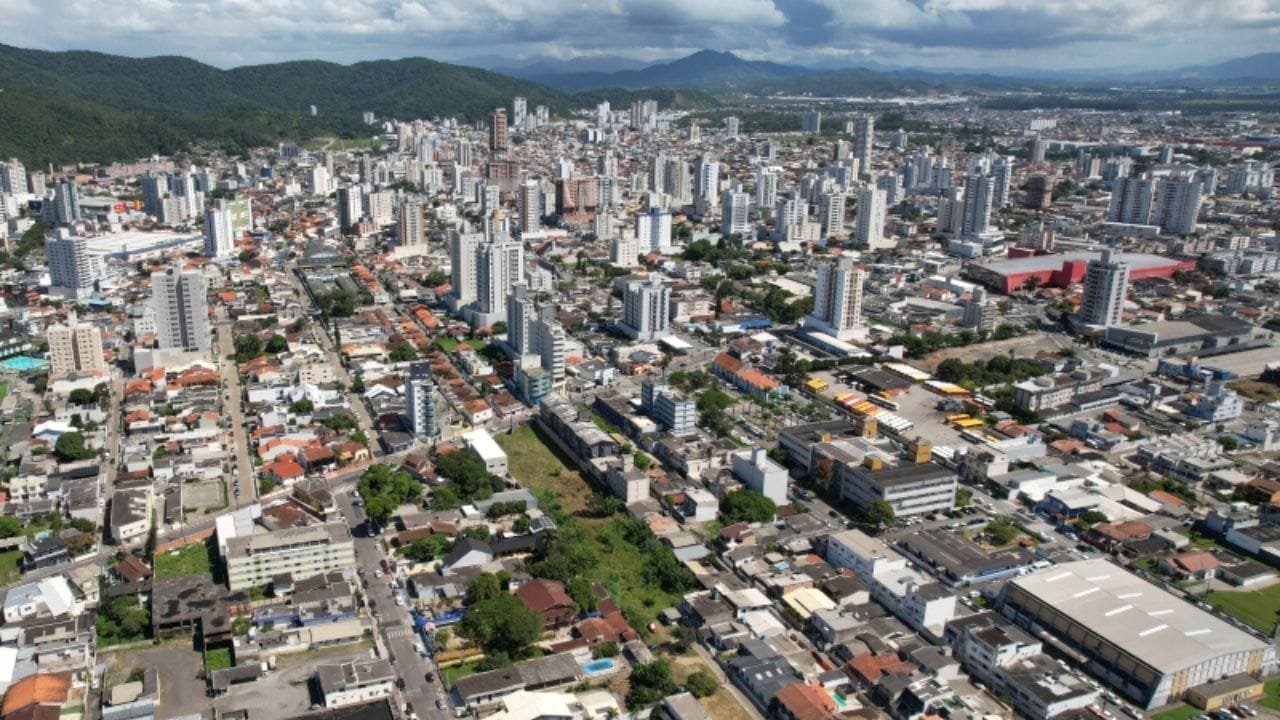REURB Itajaí,regularização fundiária,moradia legalizada,Vila da Paz Itajaí,Nilo Bittencourt