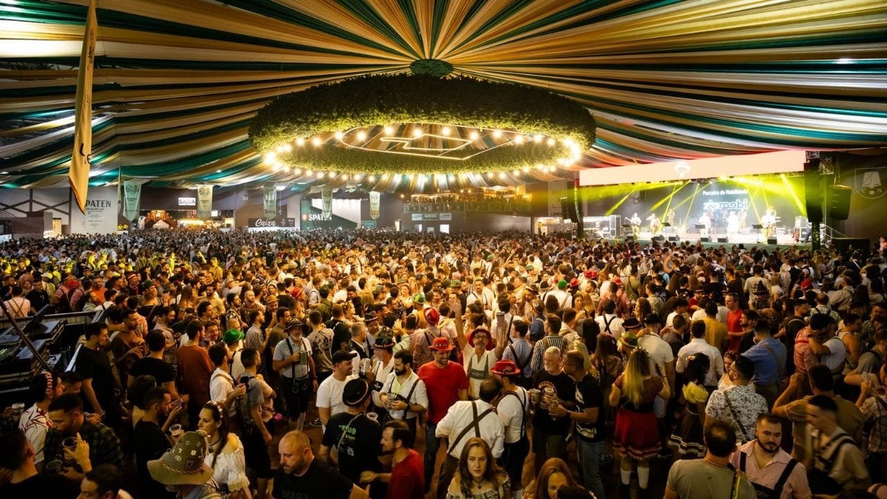 Oktoberfest Summit 2025,Blumenau 2025,bastidores Oktoberfest,turismo e inovação,Camarote Spaten