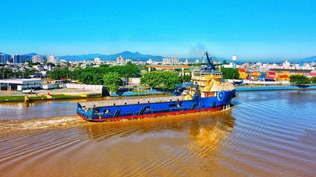 BNDES SC 2025,financiamento Starnav Itajaí,Cooperalfa biodiesel,investimentos infraestrutura SC