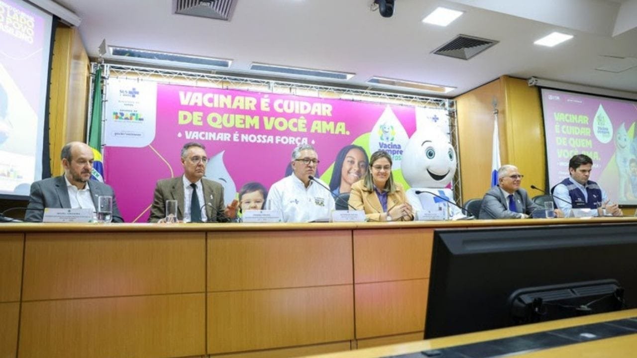 Campanha Nacional de Multivacinação,vacinação crianças Brasil,Dia D vacinação,Meu SUS Digital,cobertura vacinal
