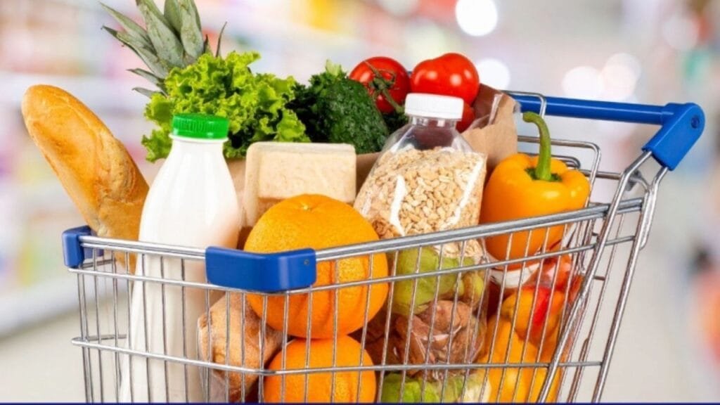 queda cesta básica Itajaí,preços hortifrúti outubro,itens limpeza alta,variação de preços supermercados,orientação consumidor Procon