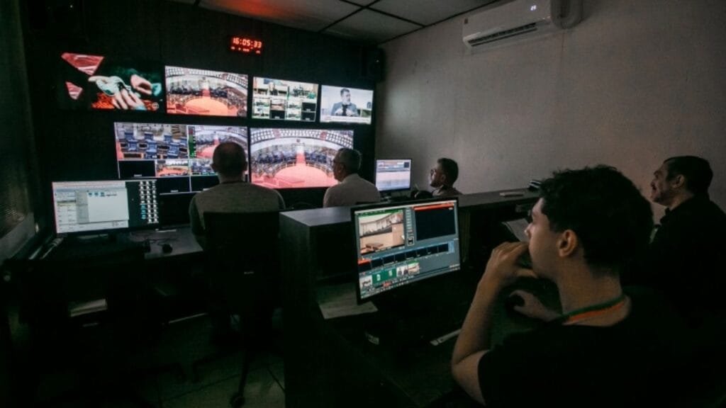 TVAL Santa Catarina,nova programação Alesc,jornalismo legislativo,canal público SC,Assembleia Legislativa