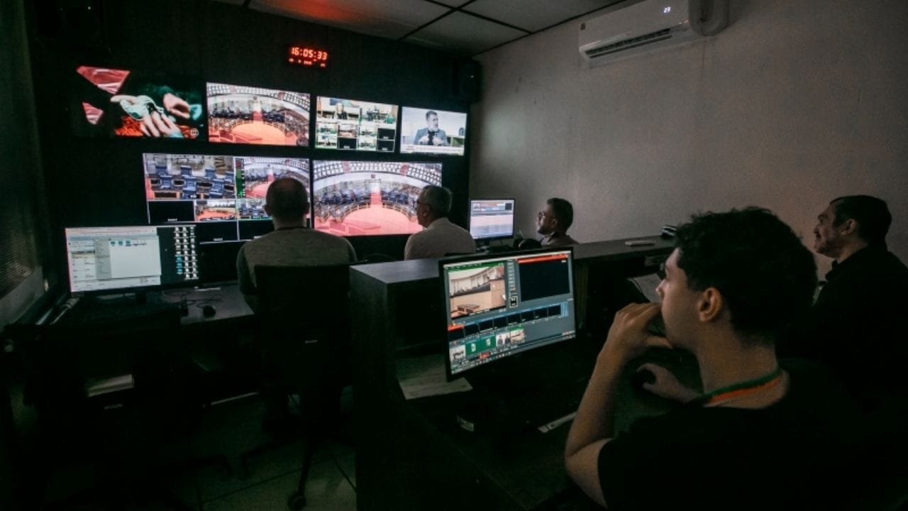 TVAL Santa Catarina,nova programação Alesc,jornalismo legislativo,canal público SC,Assembleia Legislativa