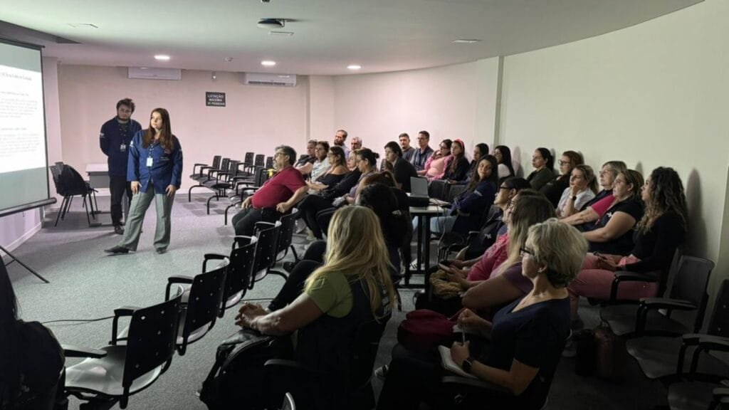 capacitação TEA Itapema,agentes de saúde Univali,cuidado autismo,inclusão Itapema,saúde e formação