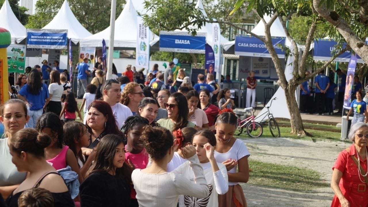 Agito no Bairro BC,evento comunitário Balneário Camboriú,serviços públicos e lazer