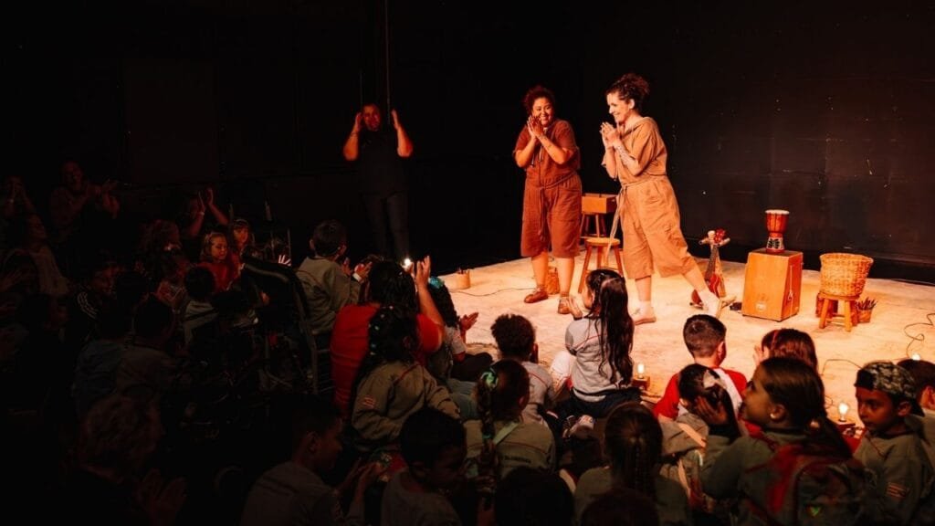 Cor de Quê Itajaí,espetáculo infantil SC,Circulação Cor de Quê