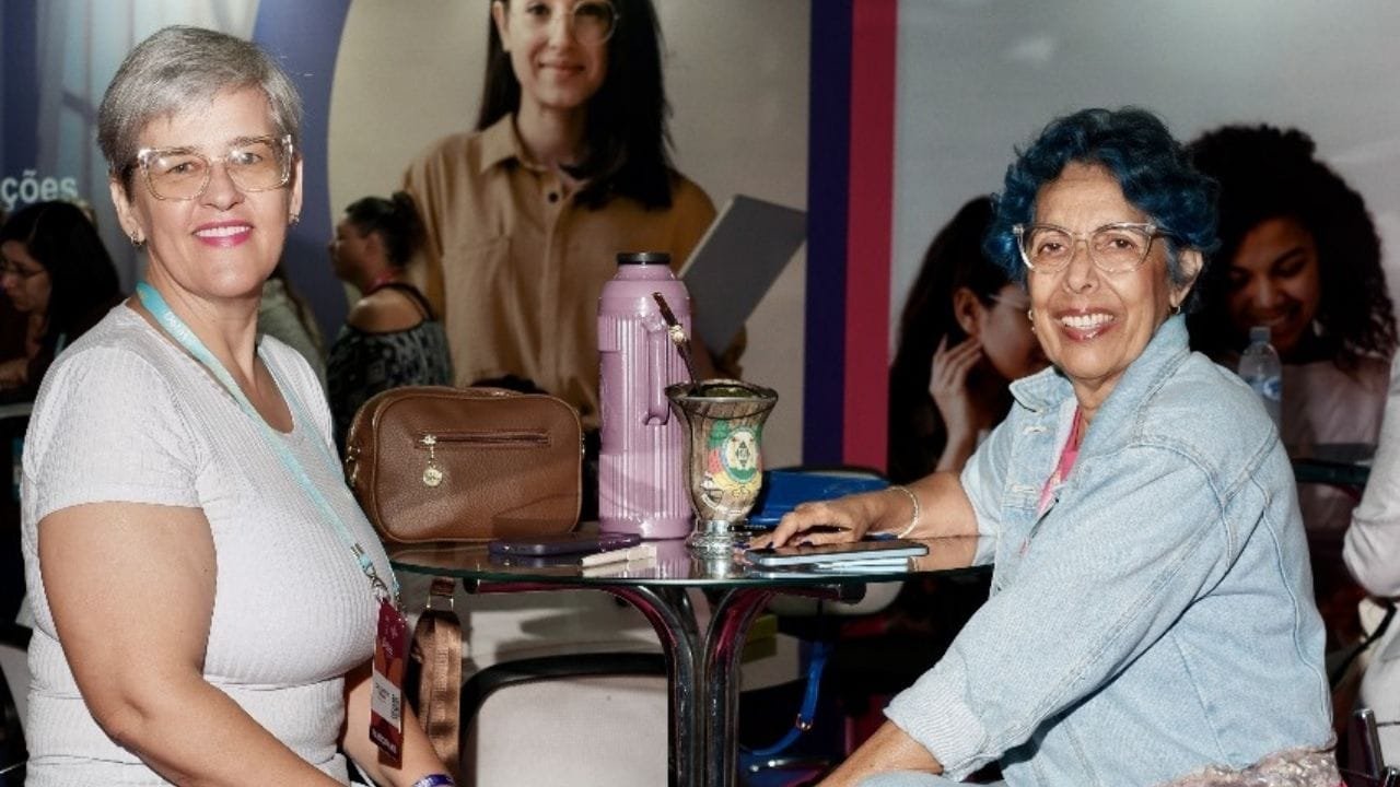 mulheres 50+ empreendedorismo,economia prateada,Delas Summit 2025,Sebrae SC,reinvenção profissional