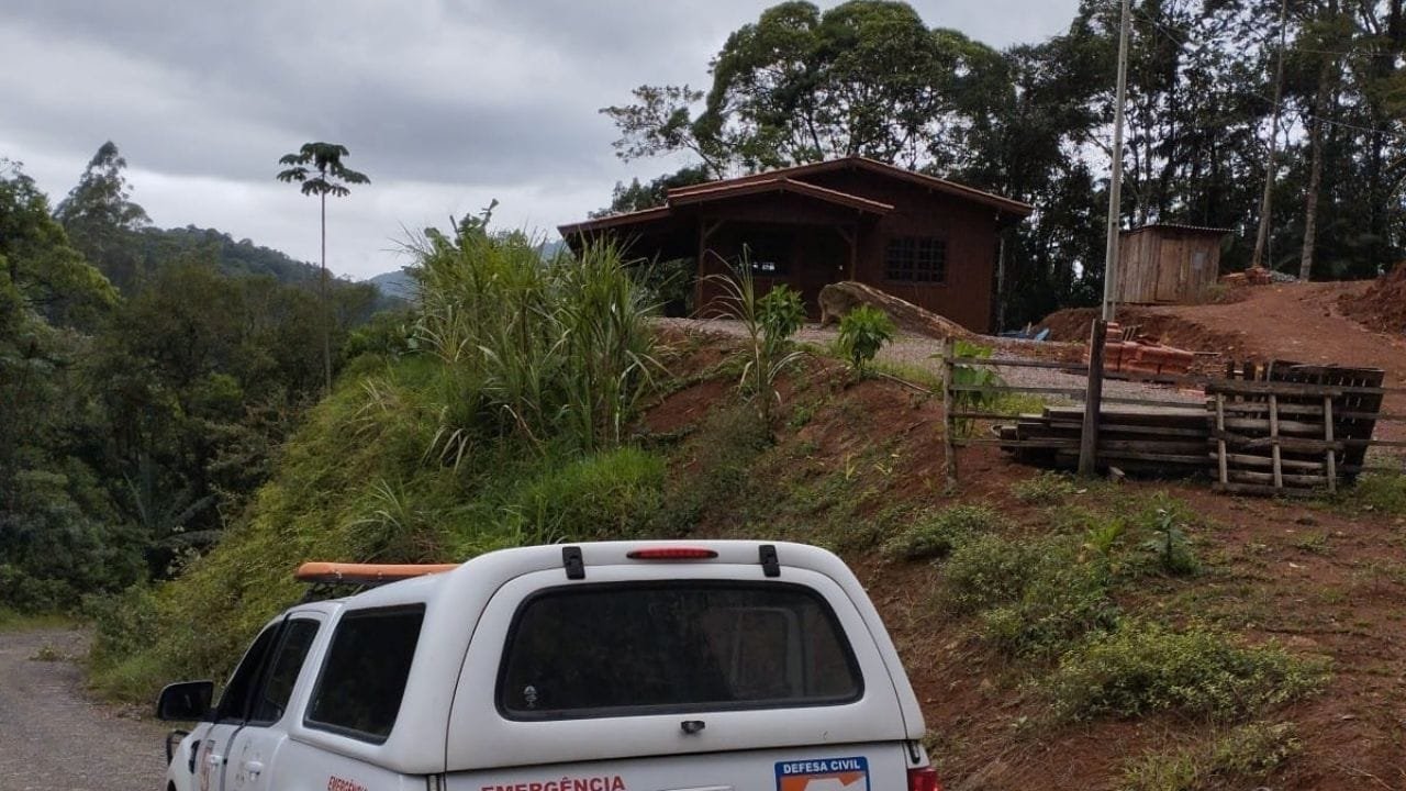 Defesa Civil Itapema,chuvas Luiz Alves,apoio técnico emergencial