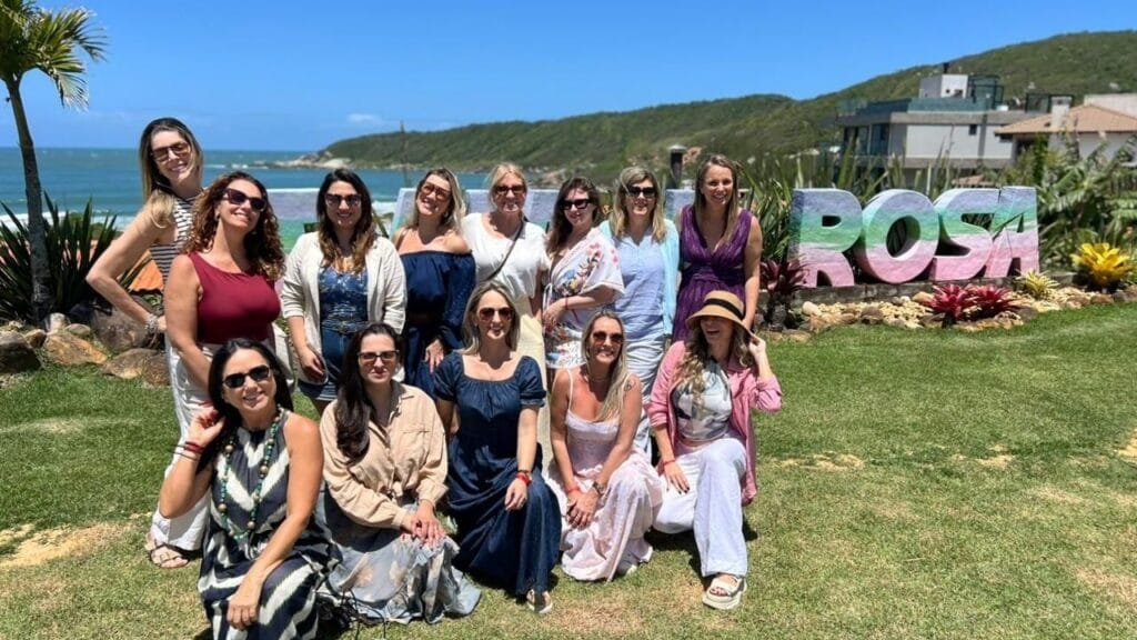 Praia do Rosa,temporada de verão,turismo de experiência