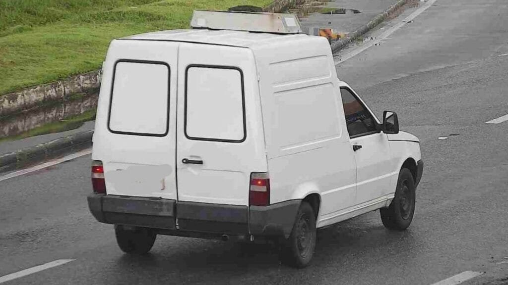 veículo furtado recuperado,12º BPM Camboriú,Polícia Militar de Santa Catarina,furto de veículo,ação policial