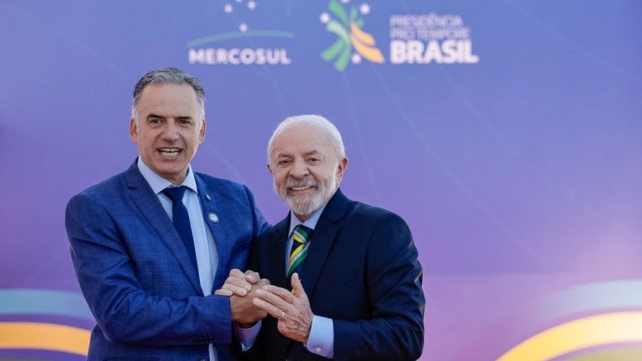 Lula Uruguai,reunião bilateral,Mercosul,integração Brasil Uruguai,política externa