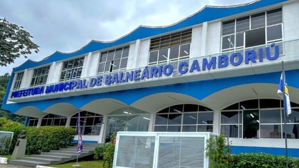 negociação ISS Balneário Camboriú,programa recuperação fiscal,dívidas de ISS,Prefeitura de Balneário Camboriú