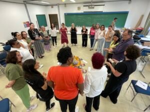 EDPOP Mulheres,projeto EDPOP Mulheres,Instituto Araxá,Ministério das Mulheres,participação feminina na política,mulheres na política em Santa Catarina,protagonismo feminino,políticas públicas para mulheres,igualdade de gênero,educação popular Santa Catarina,cidadania feminina,mulheres e democracia,direitos das mulheres Santa Catarina,participação social feminina,fortalecimento de lideranças femininas