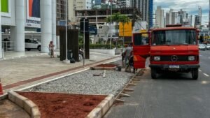 requalificação da Avenida do Estado,obras em Balneário Camboriú,mobilidade urbana,ciclovia,paisagismo urbano