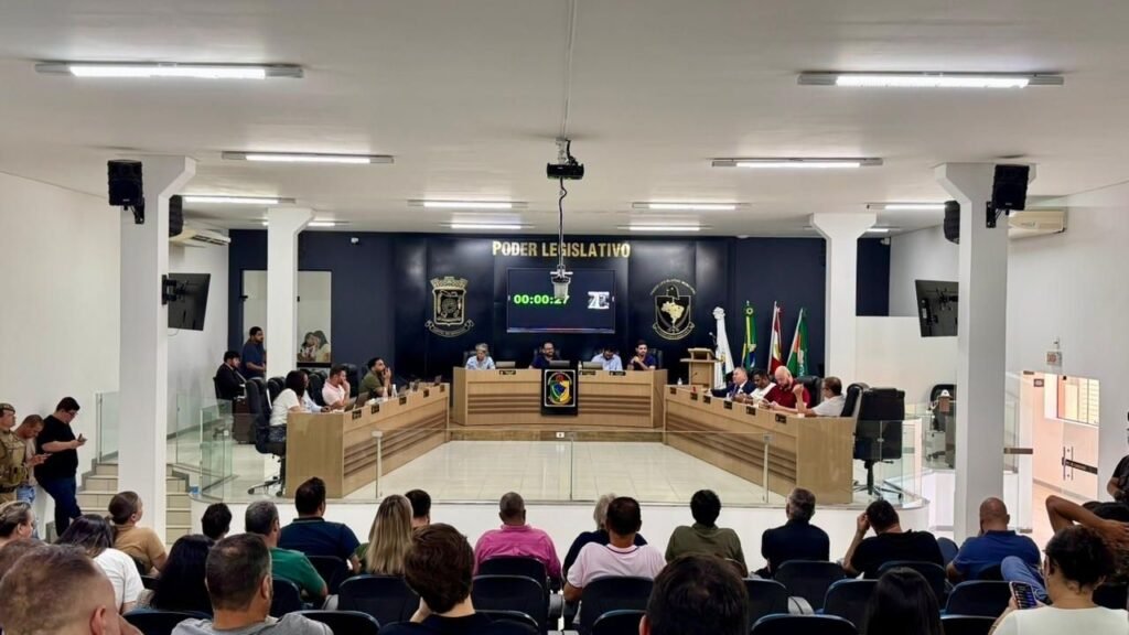 Câmara de Camboriú,Fabiano Olegário presidente,eleição Câmara,política de Camboriú