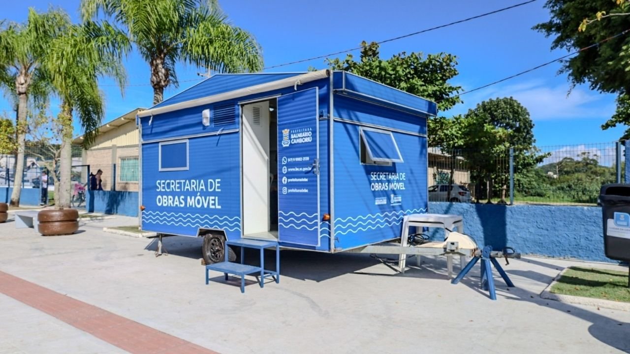 Secretaria de Obras Móvel,Balneário Camboriú,Bairro Vila Real,Prefeitura de Balneário Camboriú,serviços de obras,infraestrutura urbana,atendimento itinerante,serviços municipais,obras públicas,manutenção urbana,ordens de serviço,comunidade local,gestão pública,atendimento ao cidadão,serviços de bairro