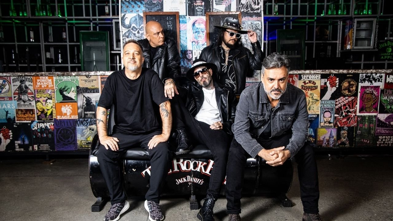 CPM 22,CPM 22 30 anos,show do CPM 22,Detonautas,Detonautas turnê Elétrico,rock nacional ao vivo,Music Park BC,show em Balneário Camboriú,eventos em Balneário Camboriú,shows em Santa Catarina,rock brasileiro anos 2000,ingressos Blueticket,show de rock no litoral catarinense,agenda cultural Balneário Camboriú,música ao vivo SC