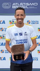 Copa do Brasil de Marcha Atlética,Balneário Camboriú,Fundação Municipal de Esportes,FME Balneário Camboriú,Mayara Vicentainer,marcha atlética feminina,atletismo em Santa Catarina,vice-campeã Copa do Brasil,esporte catarinense,World Tour Bronze,Campeonato Mundial de Marcha Atlética,atletismo brasileiro,Jogos Abertos de Santa Catarina,Federação Catarinense de Atletismo,atletas de Balneário Camboriú