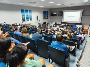 Lei de Microzoneamento,Balneário Camboriú,revisão do microzoneamento,uso e ocupação do solo,planejamento urbano Balneário Camboriú,Câmara de Vereadores de Balneário Camboriú,audiência pública urbanismo,macrozoneamento,zoneamento urbano,desenvolvimento urbano sustentável,Plano Diretor Balneário Camboriú,Prefeitura de Balneário Camboriú,conferência de urbanismo,legislação urbana Santa Catarina,participação popular planejamento urbano