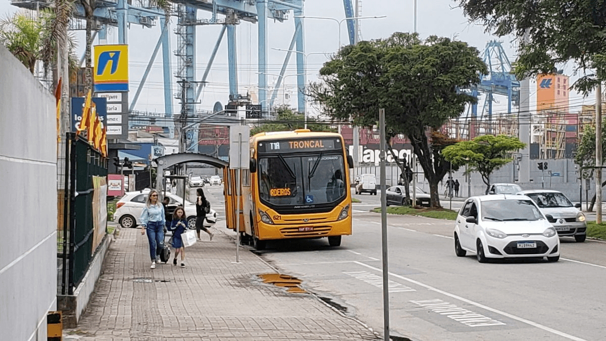 transporte coletivo Itajaí,ônibus Itajaí Google Maps,linhas de ônibus Itajaí,mobilidade urbana Itajaí