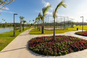 Parque das Flores Tijucas,Tijucas turismo,Mapa do Turismo Brasileiro Tijucas,lazer em Tijucas,espaços públicos Santa Catarina,Flores de Sal Tijucas,parque urbano SC,turismo regional Santa Catarina,crescimento urbano Tijucas,Urbani Cidades,desenvolvimento urbano SC,lazer ao ar livre Tijucas,parque aberto ao público,investimento urbano Santa Catarina,turismo municipal