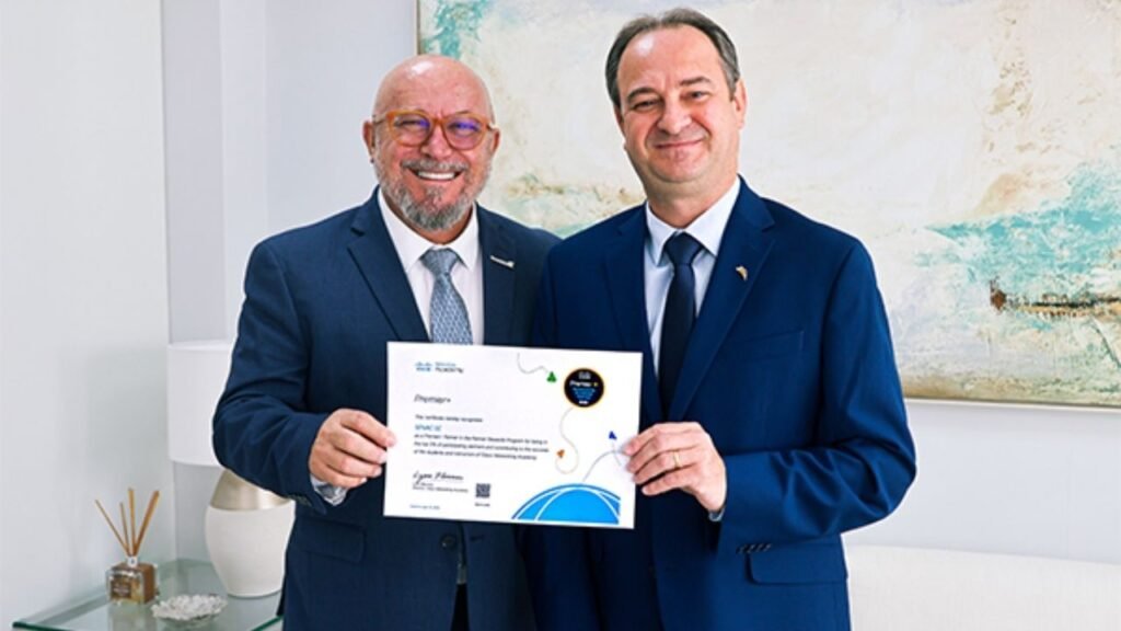 Senac Santa Catarina,Cisco Networking Academy,reconhecimento internacional Cisco,cursos de tecnologia Senac,capacitação em tecnologia Santa Catarina,educação tecnológica Brasil,Missão Transformação Digital Cisco,cursos gratuitos de tecnologia,cibersegurança Senac,inteligência artificial Senac,Internet das Coisas cursos,educação profissional Santa Catarina,inovação educacional,formação em TI,parceria Senac Cisco