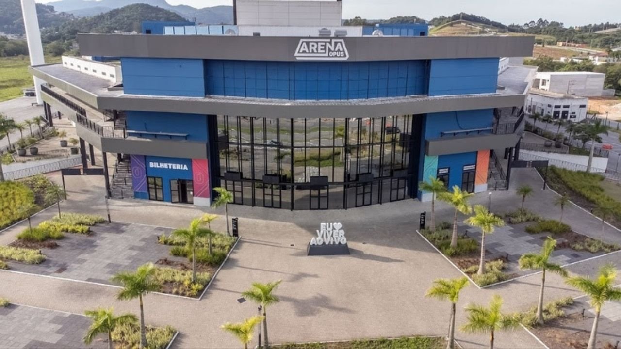 NOX Festival,Arena Opus,música eletrônica no Brasil,festivais de música eletrônica,Armin van Buuren no Brasil,The Orb Armin van Buuren,eventos em São José SC,shows em Florianópolis,grandes festivais em Santa Catarina,Opus Entretenimento,cena eletrônica catarinense,festivais imersivos,música eletrônica Santa Catarina,Arena Opus São José,festivais 2026 Brasil