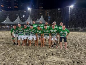 Campeonato Paralelo de Futebol de Areia,futebol de areia em Balneário Camboriú,Praia Central de Balneário Camboriú,Fundação Municipal de Esportes BC,campeonato de futebol de areia SC,esportes na praia,arena esportiva Balneário Camboriú,futebol de areia veteranos,futebol de areia categoria novos,competições esportivas de verão,eventos esportivos em Santa Catarina,esporte e lazer na praia,jogos abertos ao público BC,futebol de areia Paralelo