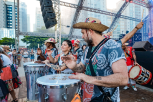 Viva Folia BC,Carnaval em Balneário Camboriú,programação Carnaval BC,eventos de Carnaval Santa Catarina,turismo em Balneário Camboriú,shows Carnaval BC,blocos de rua Balneário Camboriú,Praia Central Carnaval,Bairro da Barra Carnaval,Estaleiro Carnaval,Prefeitura de Balneário Camboriú,Secretaria de Turismo BC,Carnaval descentralizado,festas de verão SC,AgroPlay Verão Festival